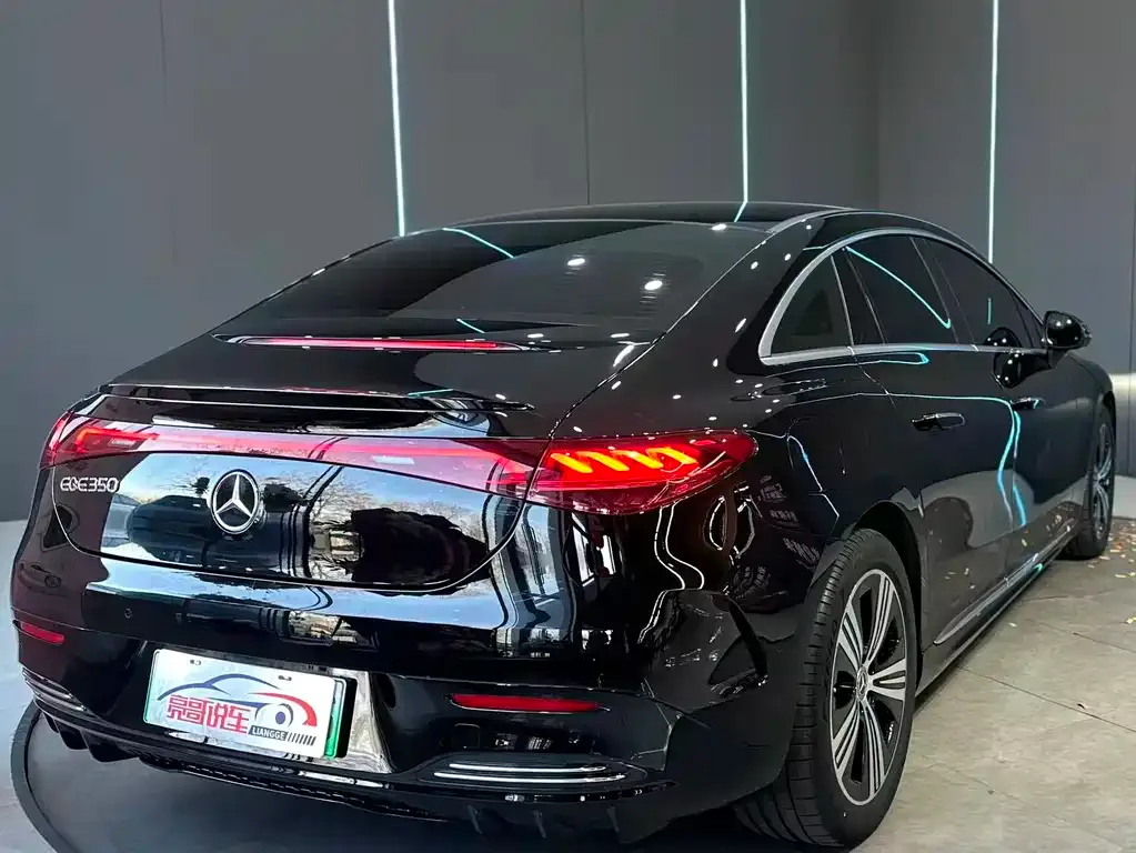 Mercedes-Benz EQE 2024 из CN, фото 3