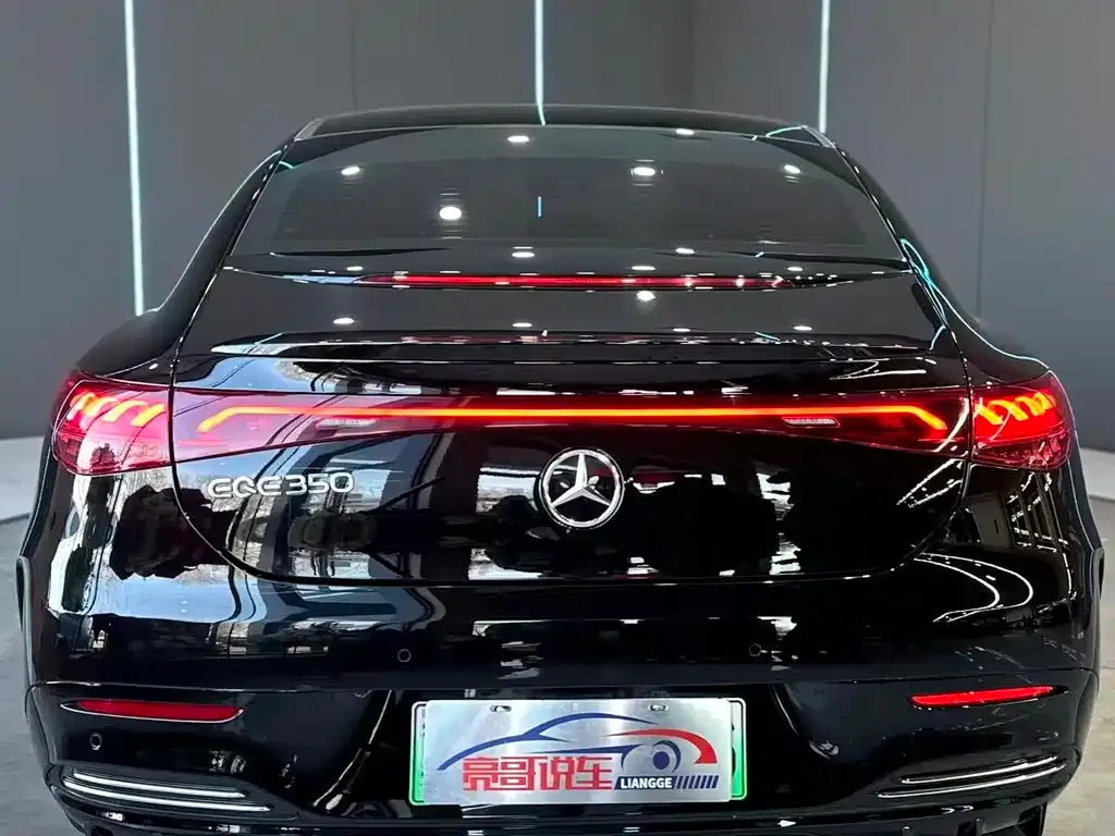 Mercedes-Benz EQE 2024 из CN, фото 2