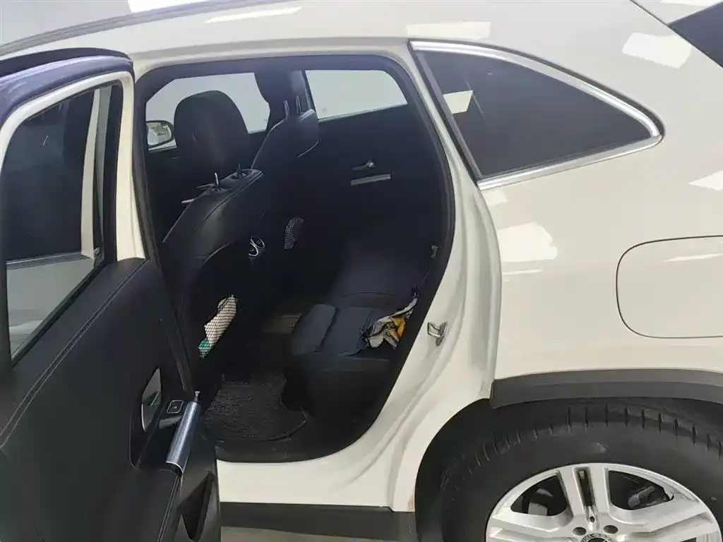 Mercedes-Benz GLA — фото 2