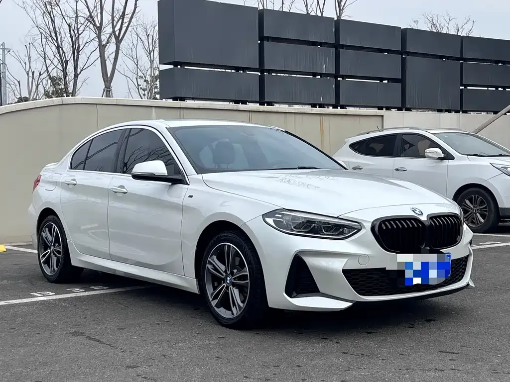 BMW 1 Series 2021 из CN, фото 5