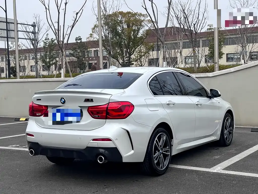 BMW 1 Series 2021 из CN, фото 6