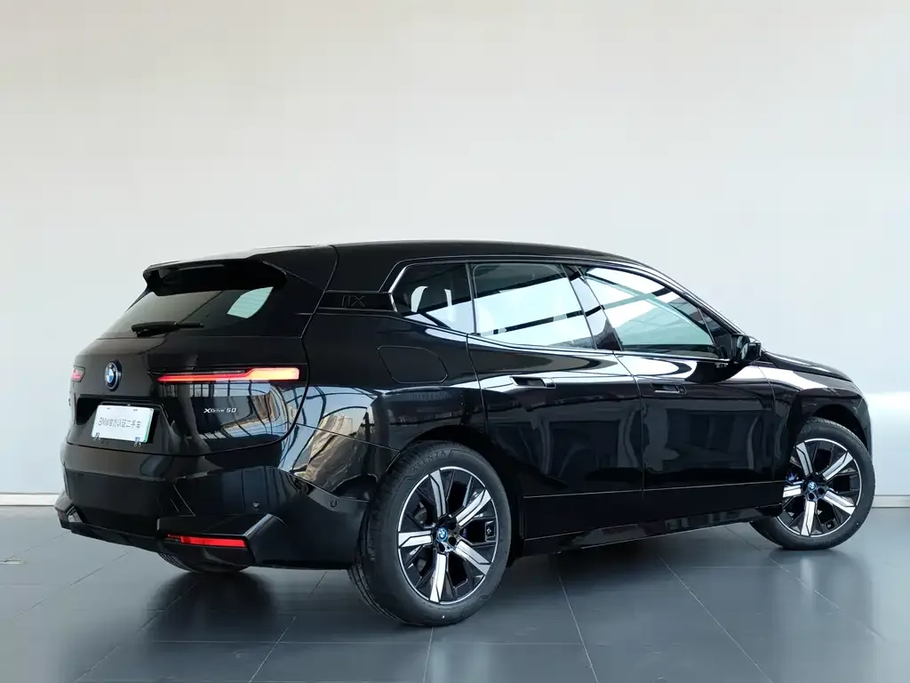 BMW iX 2025 из CN, фото 7