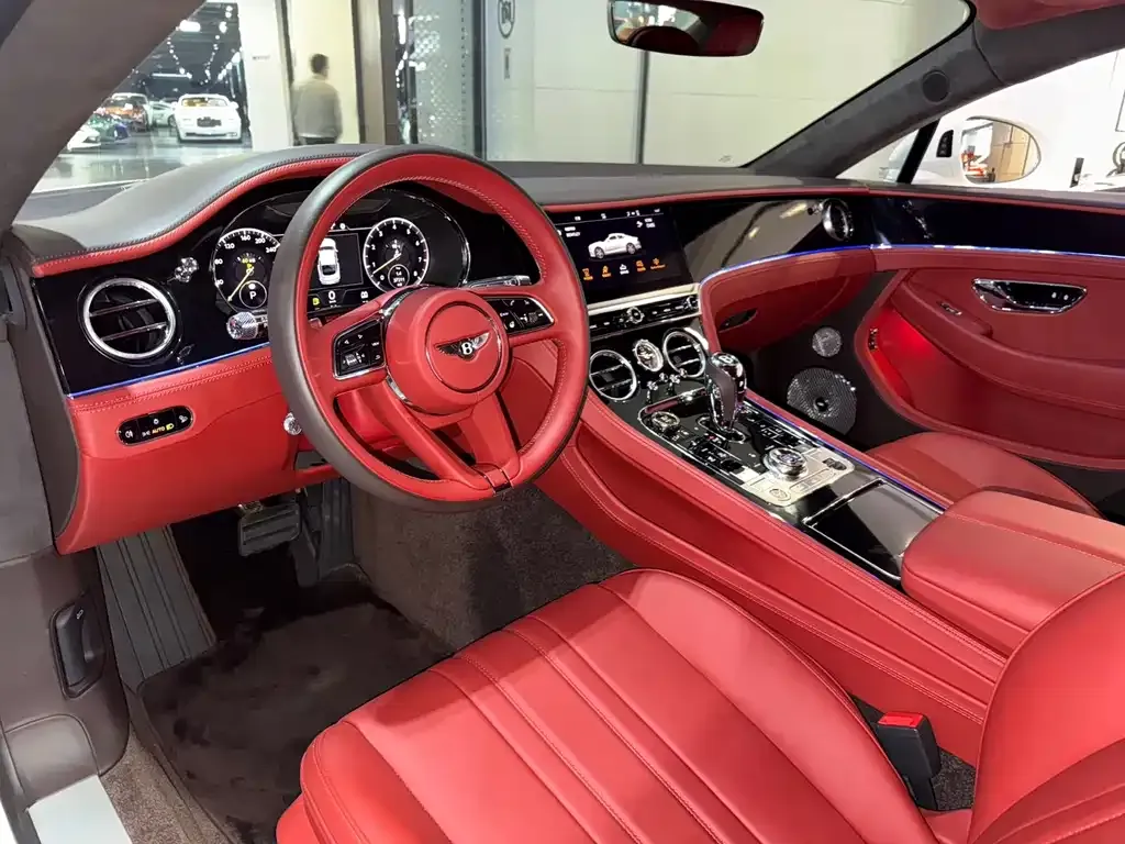Bentley Continental 2021 из CN, фото 5
