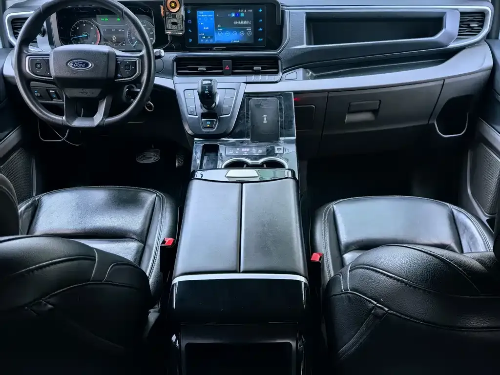 Ford Transit 2023 из CN, фото 5