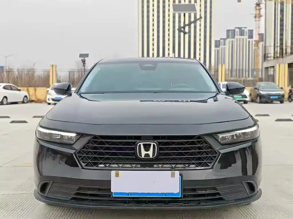 Honda Accord — фото 9