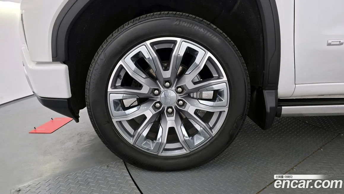 GMC Sierra 2023 из KR, фото 7