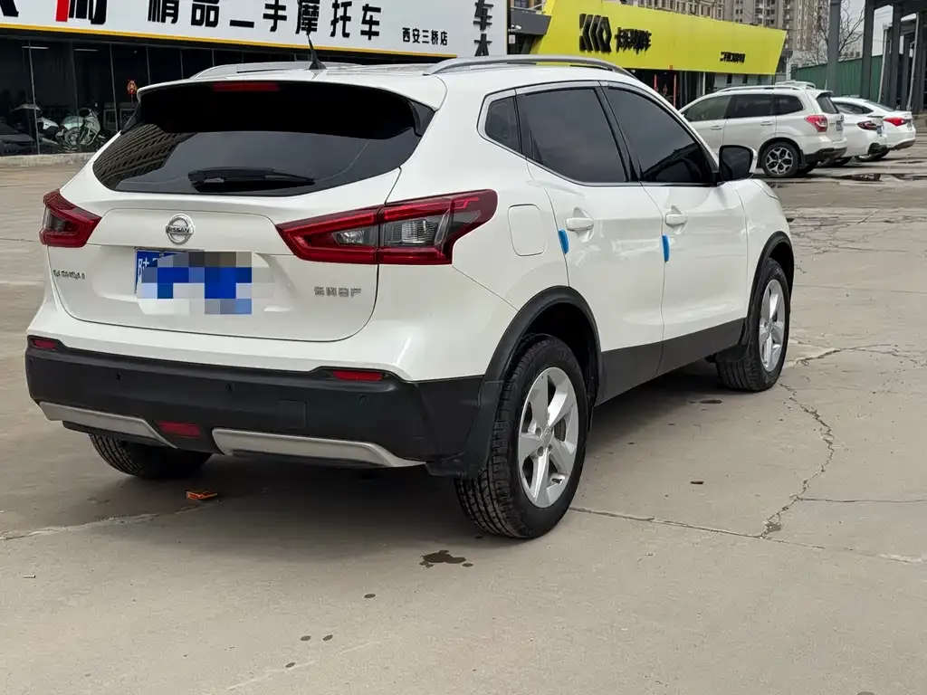 Nissan Qashqai 2023 из CN, фото 6