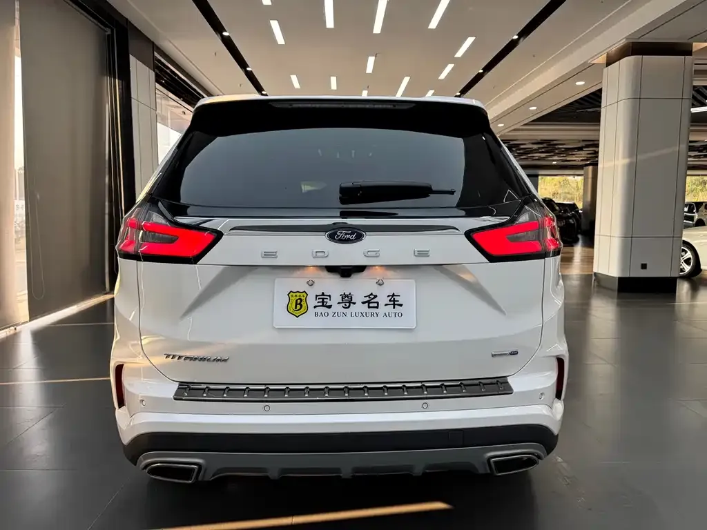 Ford Edge 2021 из CN, фото 3