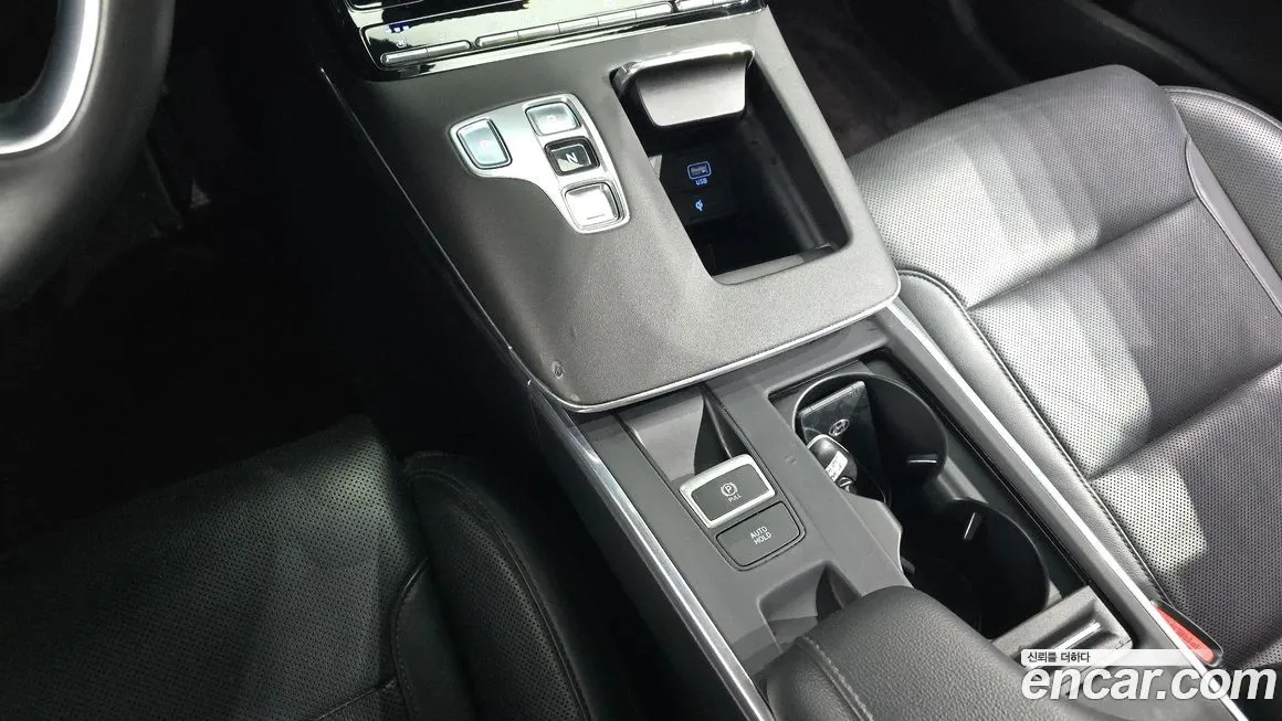 Hyundai Grandeur 2022 из KR, фото 3