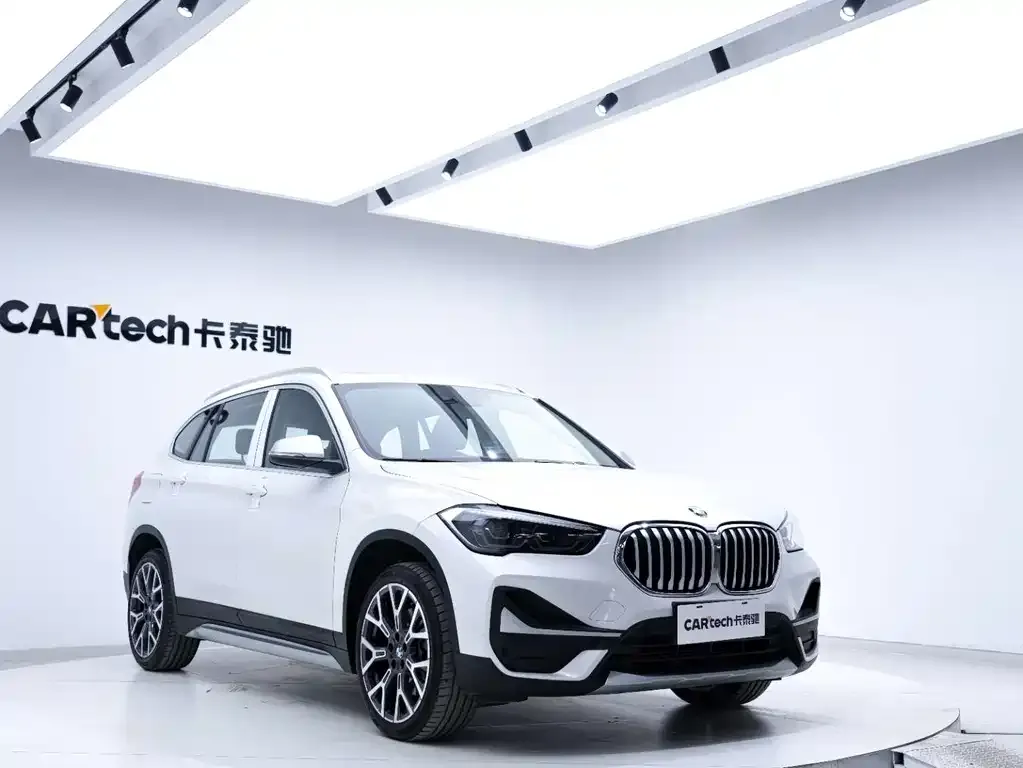 BMW X1 — фото 2