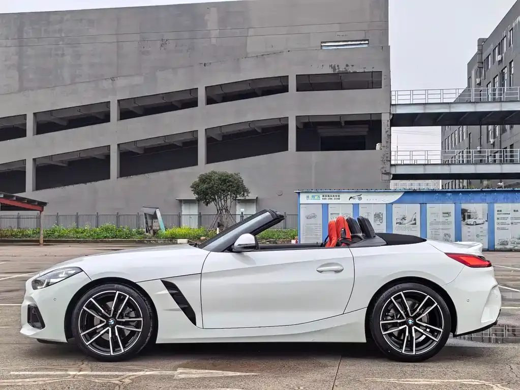 BMW Z4 2023 из CN, фото 8