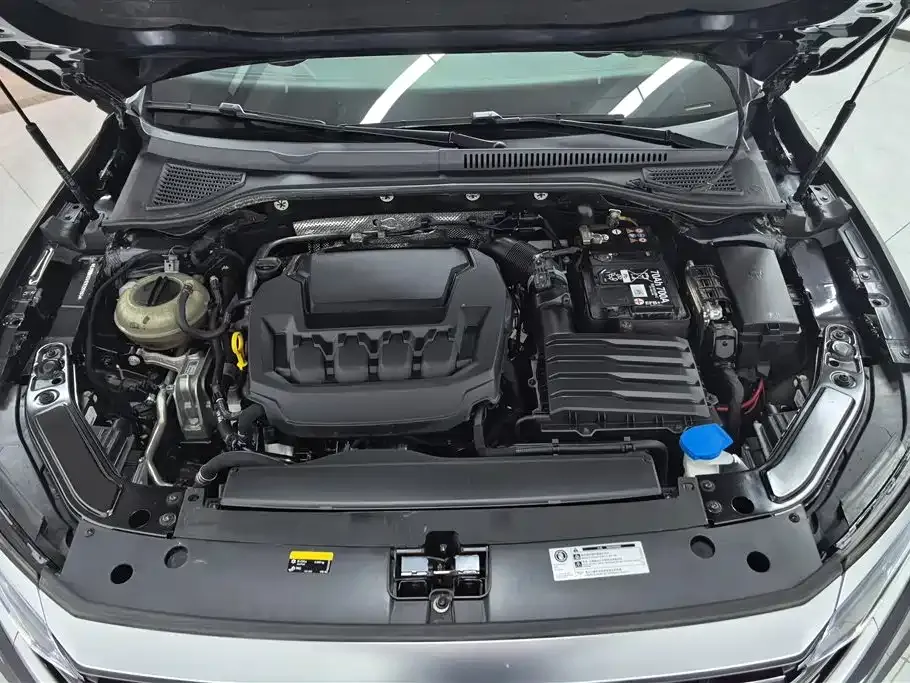 Volkswagen Passat — фото 2
