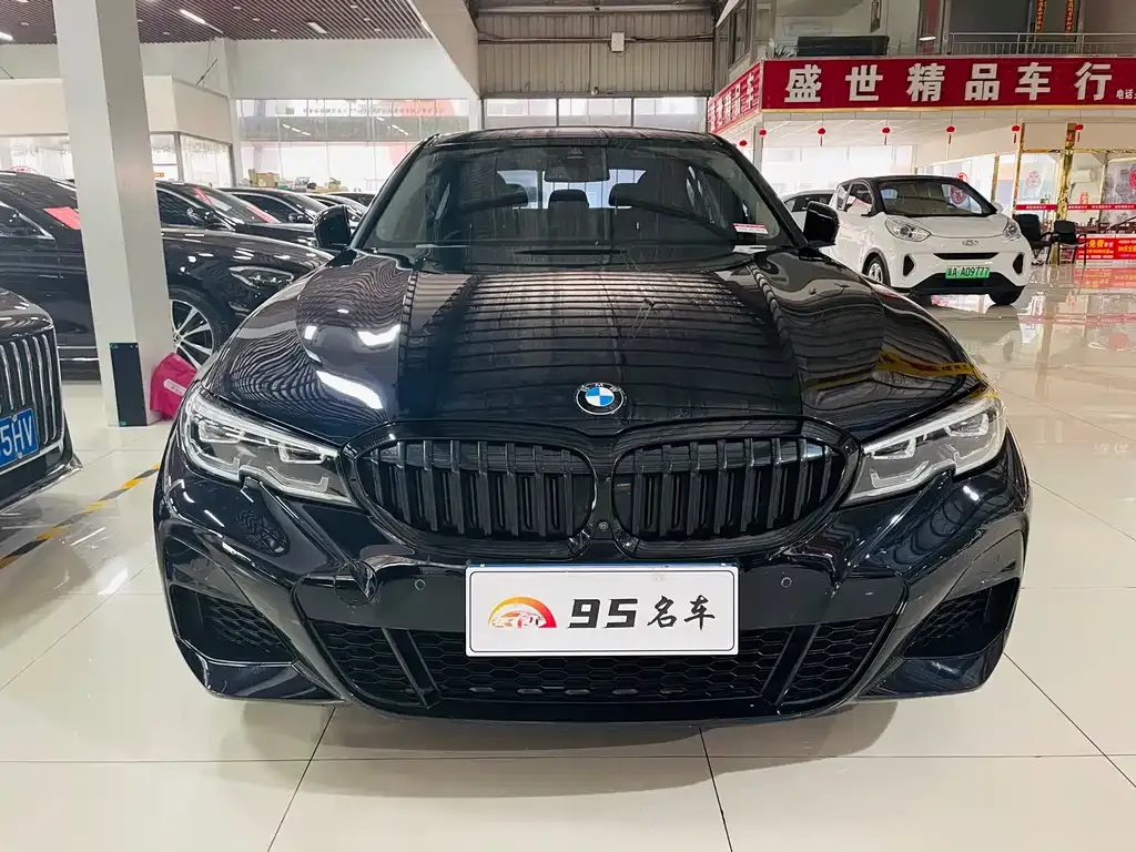 BMW 3 Series 2022 из CN, фото 9