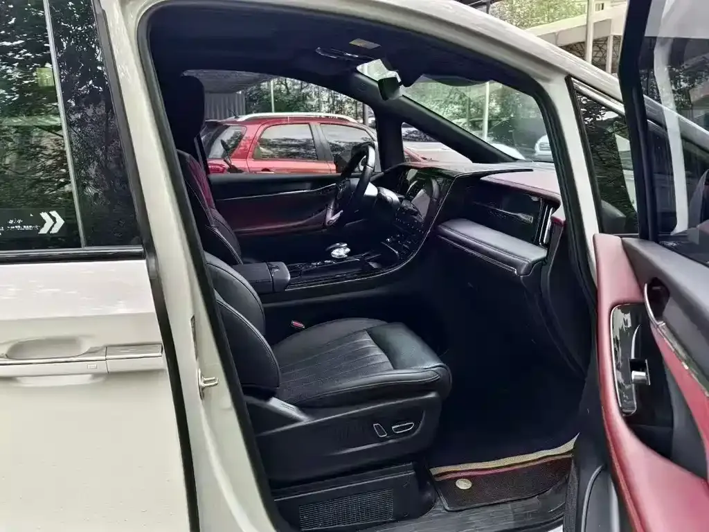GAC Motor Trumpchi M8 2023 из CN, фото 5