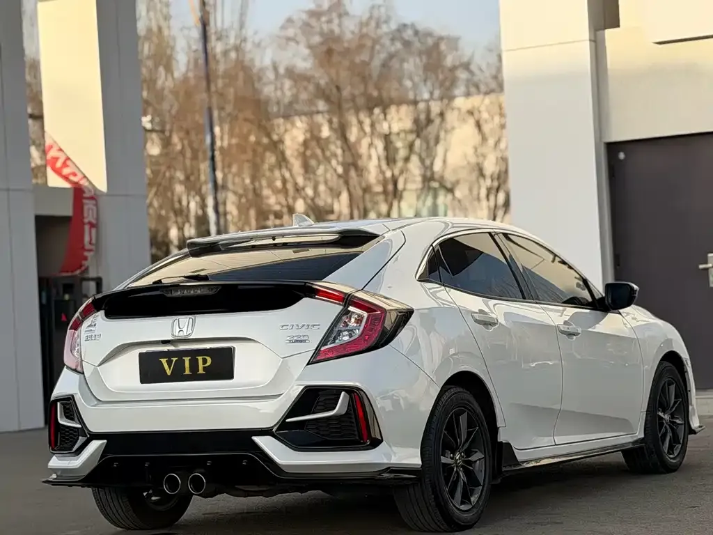 Honda Civic — фото 3