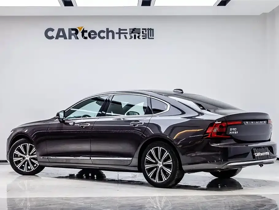 Volvo S90 2021 из CN, фото 3