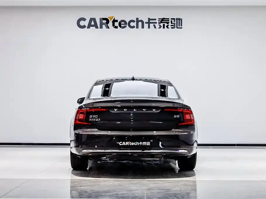 Volvo S90 2021 из CN, фото 2