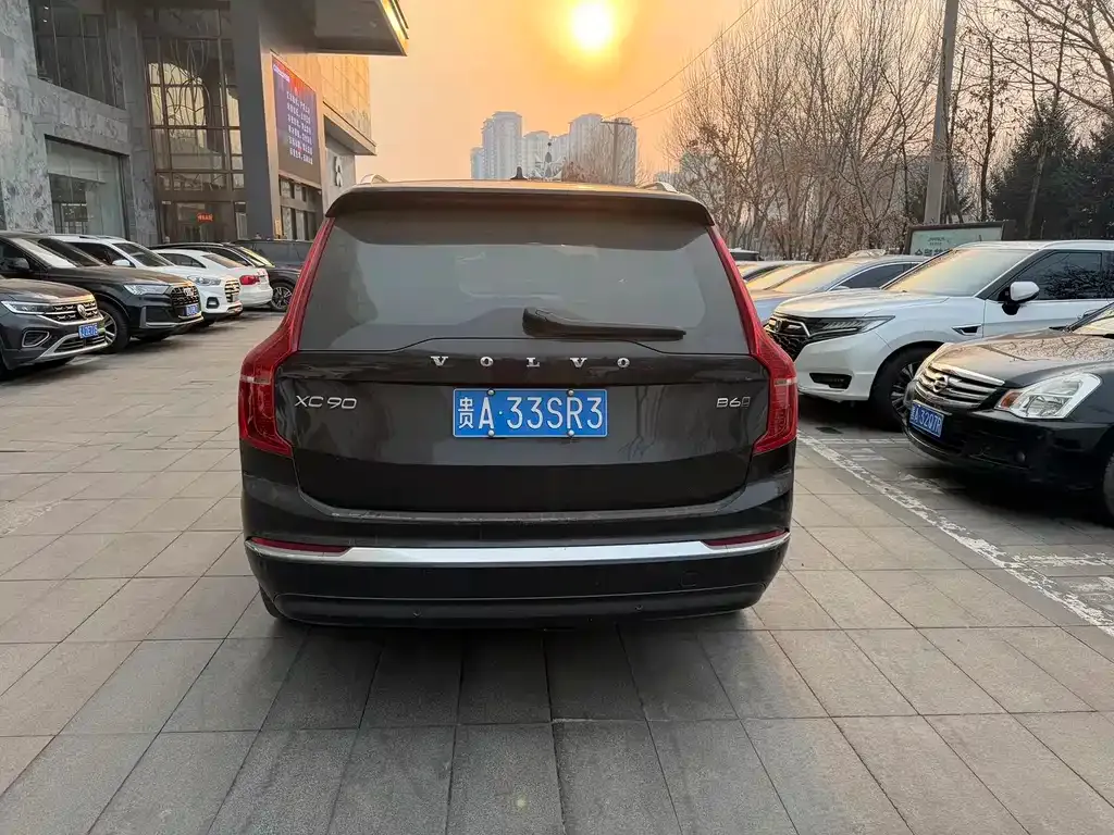 Volvo XC90 2024 из CN, фото 7