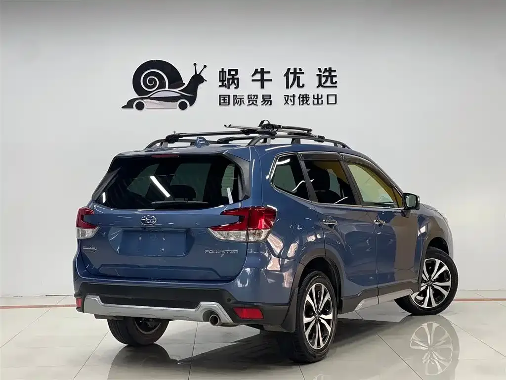 Subaru Forester — фото 3