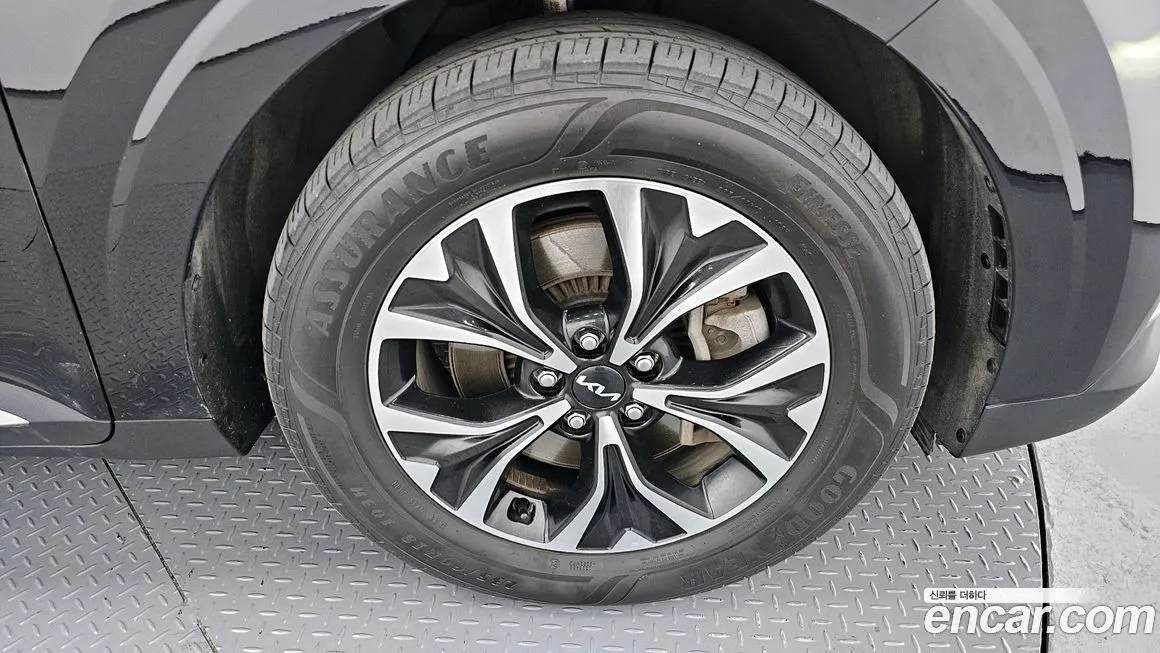 Kia Carnival 2023 из KR, фото 5