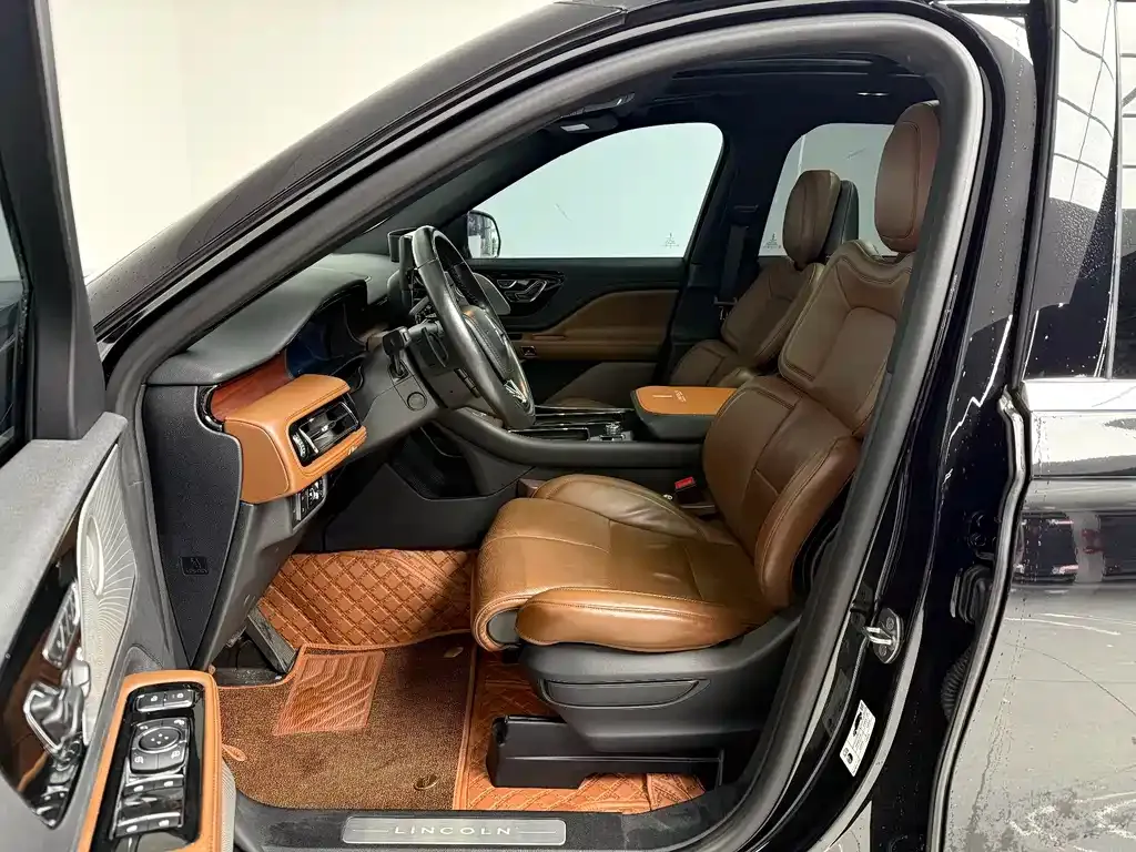 Lincoln Aviator 2022 из CN, фото 3