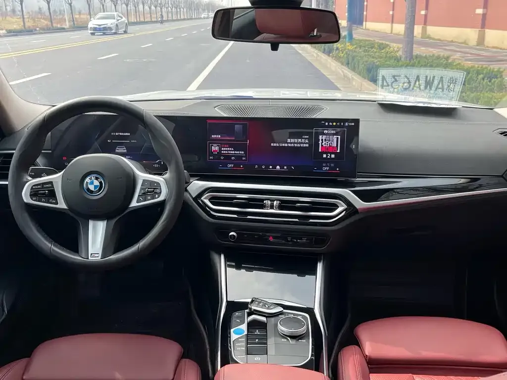 BMW i3 2024 из CN, фото 5