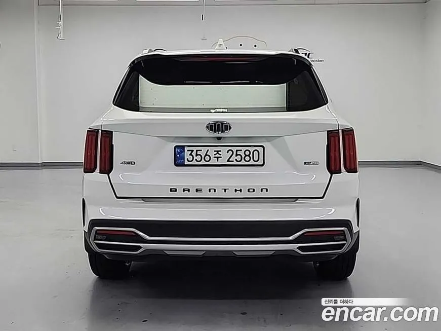 Kia Sorento — фото 4