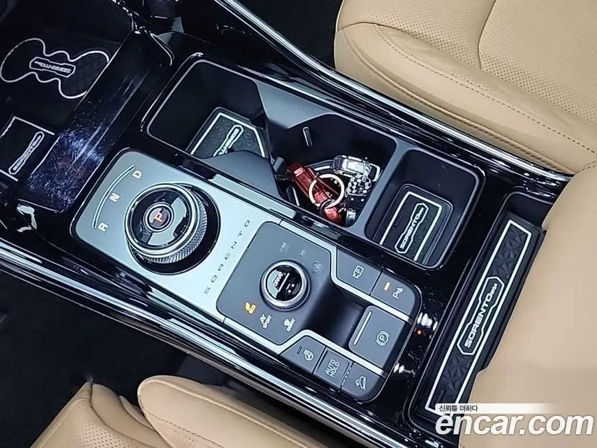 Kia Sorento — фото 8