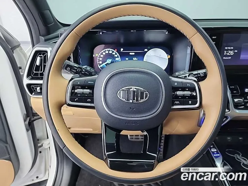 Kia Sorento — фото 10