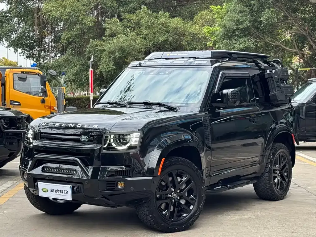 Land Rover Defender 2023 из CN, фото 1