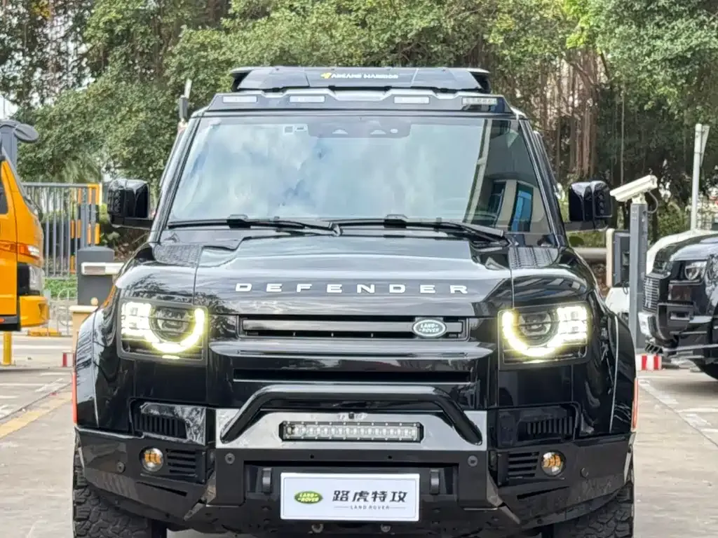 Land Rover Defender 2023 из CN, фото 4