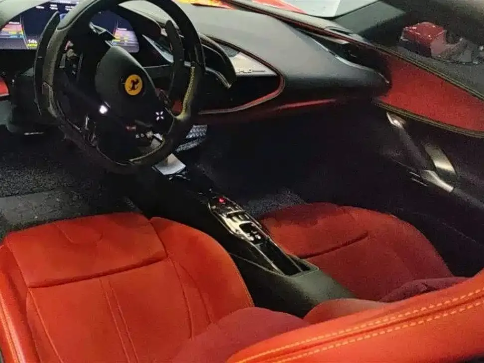 Ferrari SF90 2023 из CN, фото 3