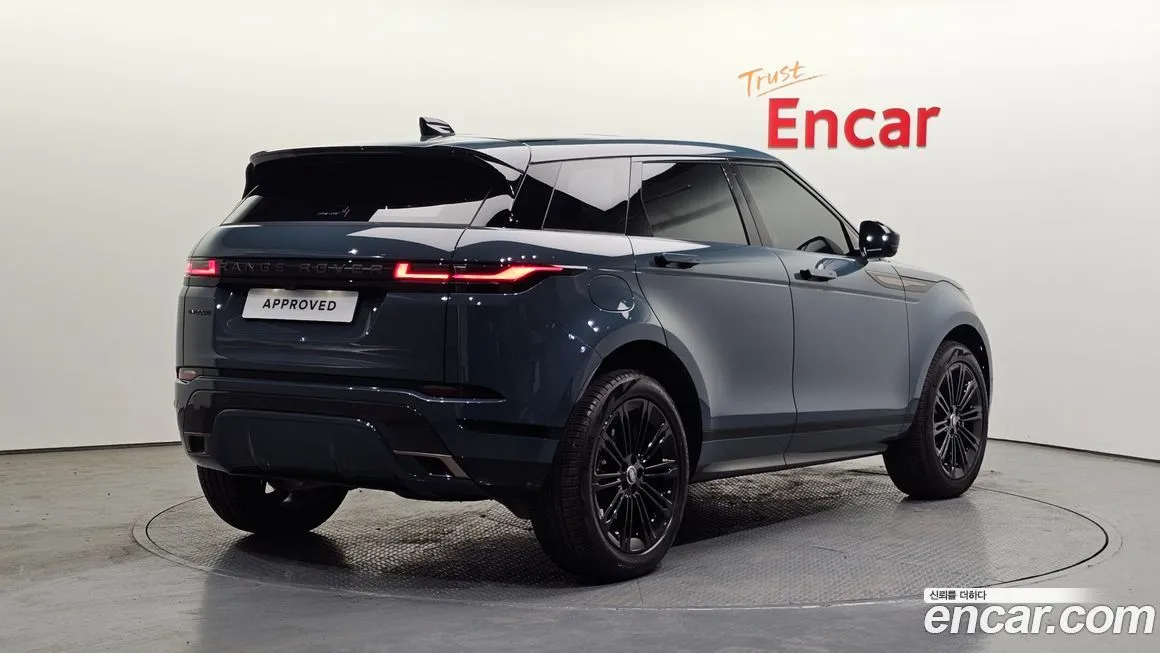 Land Rover Range Rover Evoque 2025 из KR, фото 2
