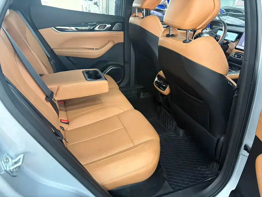 Geely Boyue L 2025 из CN, фото 10