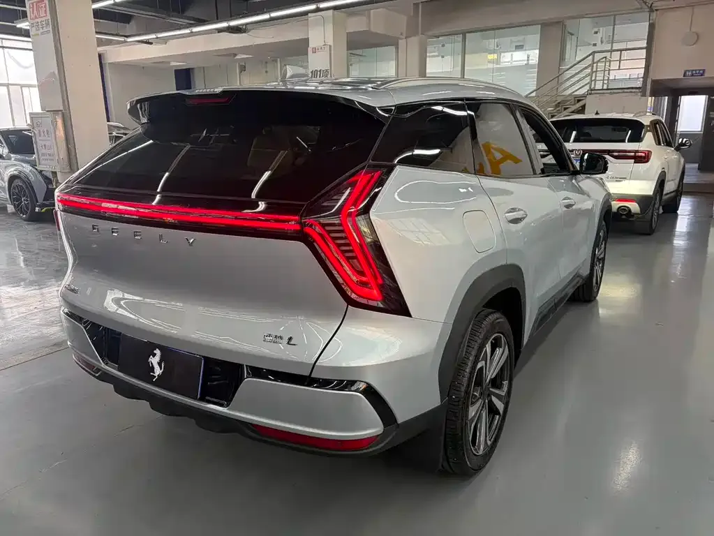 Geely Boyue L 2025 из CN, фото 3