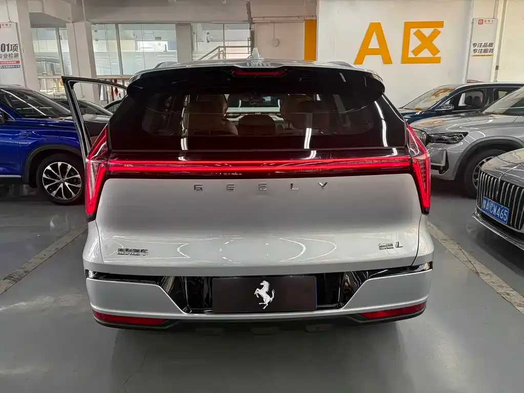 Geely Boyue L 2025 из CN, фото 9