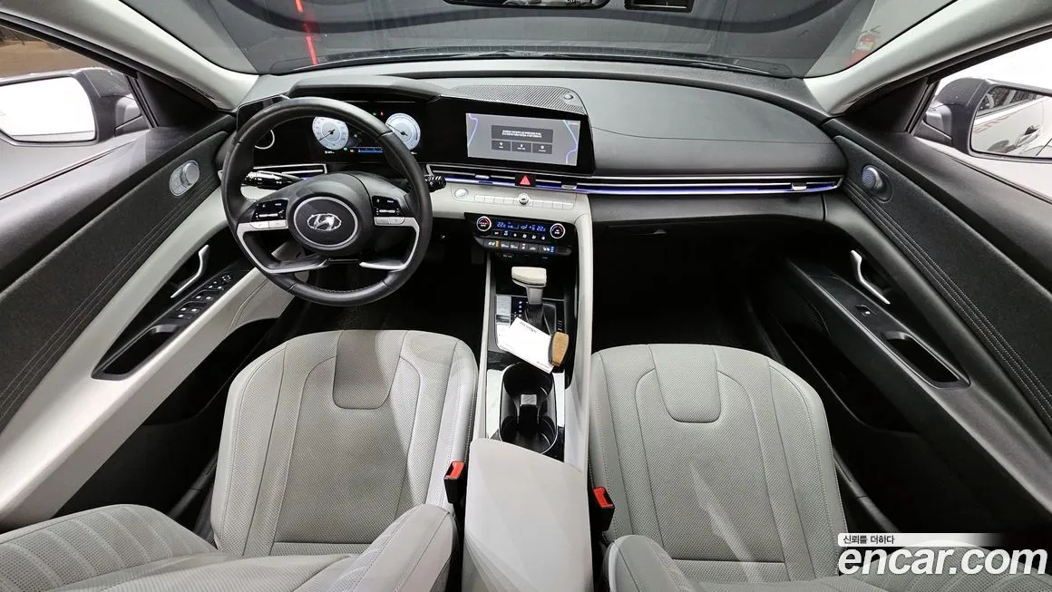 Hyundai AVANTE — фото 5