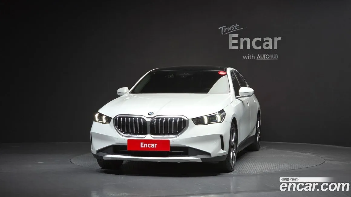 BMW 5-Series 2024 из KR, фото 3