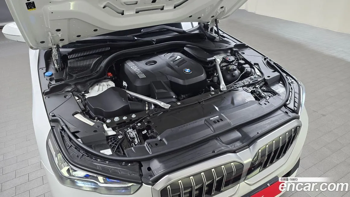 BMW 5-Series 2024 из KR, фото 10