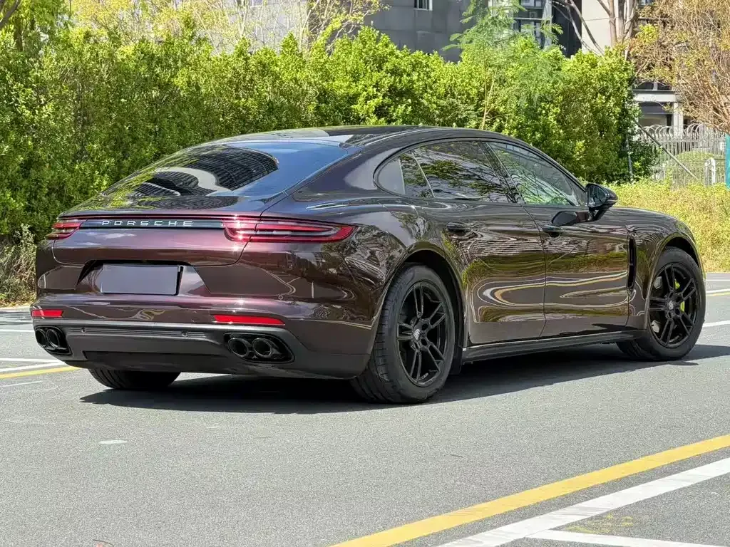 Porsche Panamera — фото 9