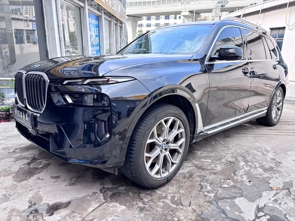 BMW X7 2023 из CN, фото 1