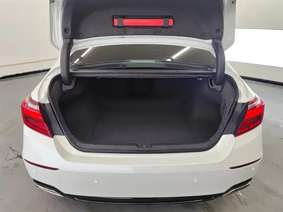 Honda Inspire 2023 из CN, фото 7