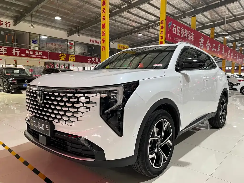 Changan CS55PLUS — фото 1
