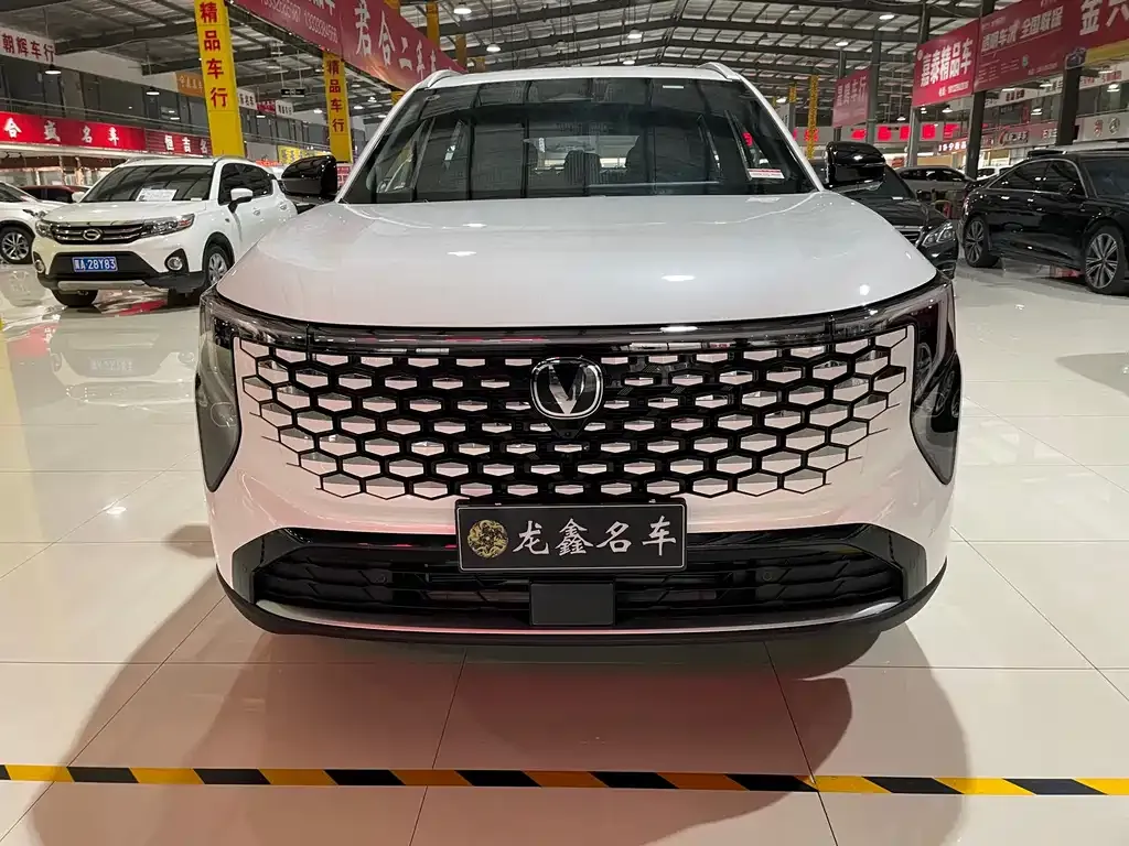 Changan CS55PLUS — фото 7