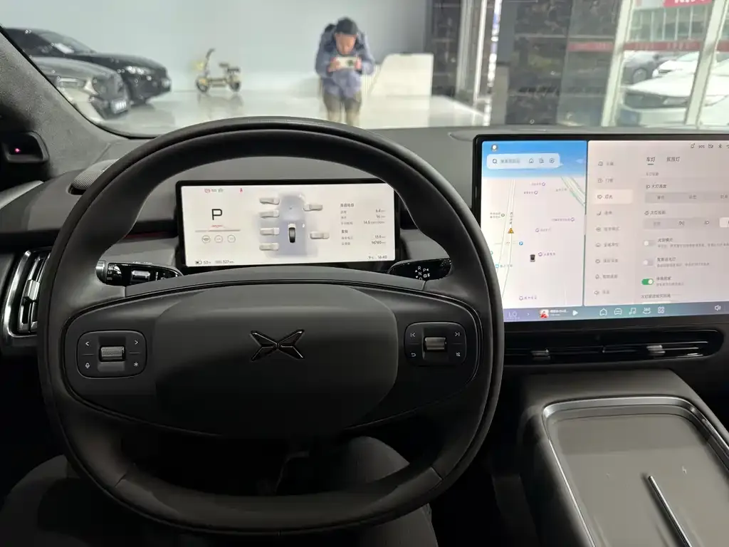 XPeng P7+ 2025 из CN, фото 3