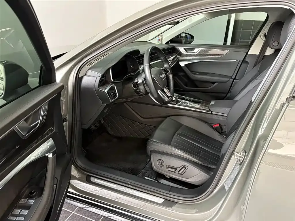 Audi A6 (Import) — фото 6