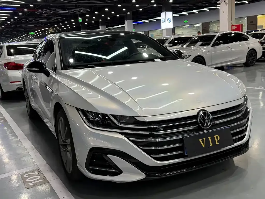 Volkswagen CC — фото 6