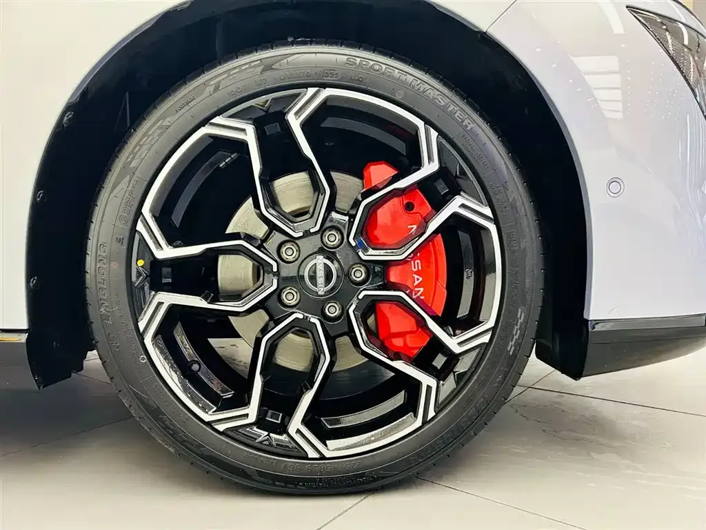 Nissan N7 2025 из CN, фото 2
