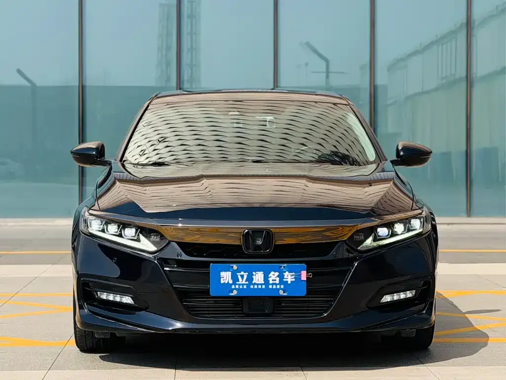 Honda Accord — фото 5