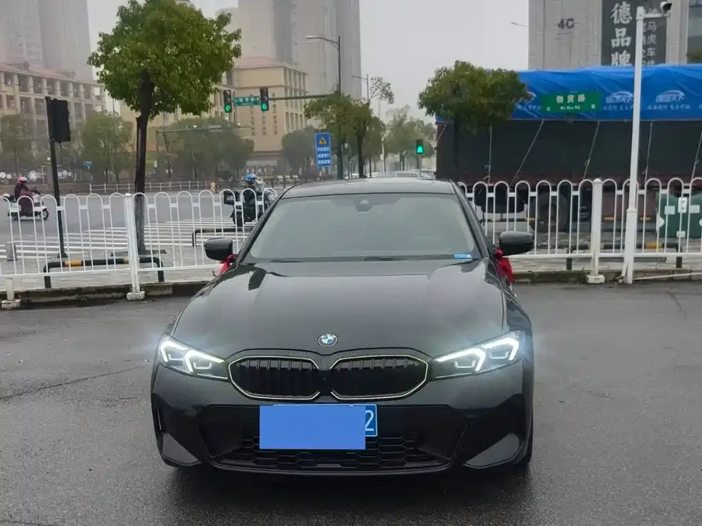 BMW 3 Series 2024 из CN, фото 8